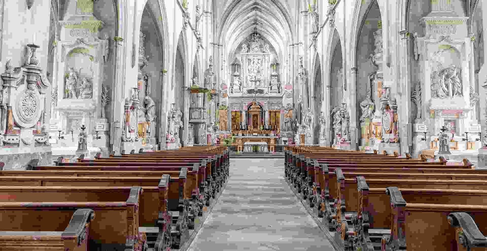 List Of Top 20 Famous Churches In The World